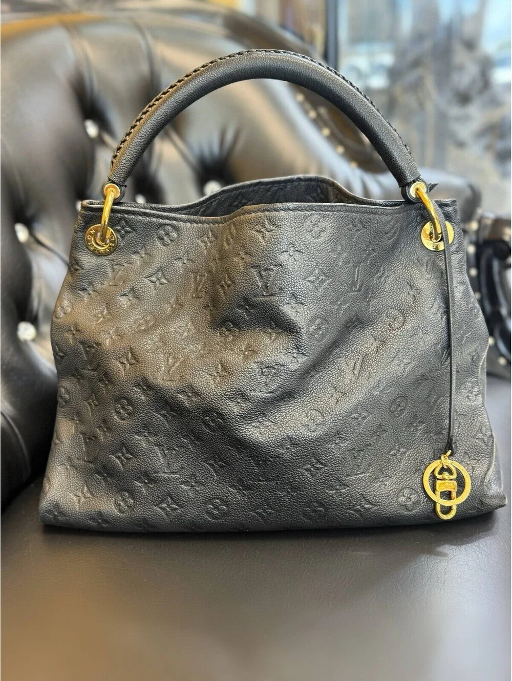 Louis Vuitton bag very
